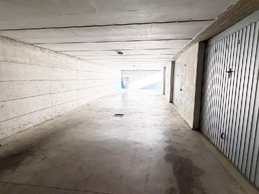 Immagine 11 di Appartamento in vendita  in C.DA MENOCCHIA a Montefiore Dell'aso