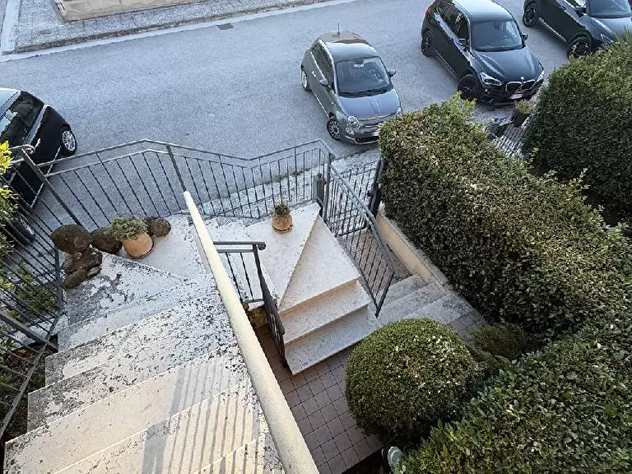 Immagine 12 di Appartamento in vendita  in C.DA MENOCCHIA a Montefiore Dell'aso