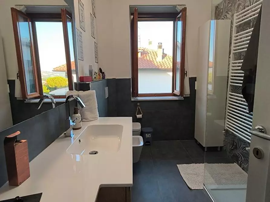 Immagine 6 di Appartamento in vendita  in VIA NINO BIXIO 28 a Castel Di Lama