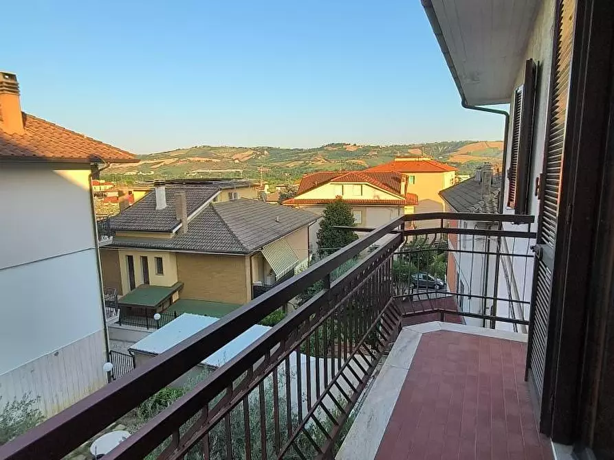 Immagine 8 di Appartamento in vendita  in VIA NINO BIXIO 28 a Castel Di Lama