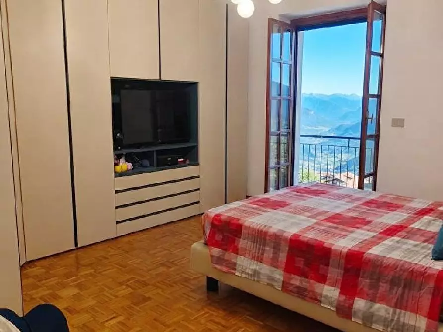 Immagine 17 di Appartamento in vendita  in VIA NINO BIXIO 28 a Castel Di Lama