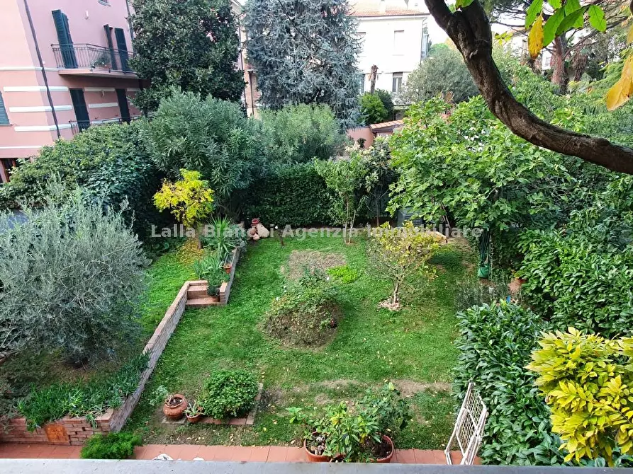 Immagine 15 di Appartamento in vendita  in VIALE CESARE BATTISTI, 12 a Pesaro