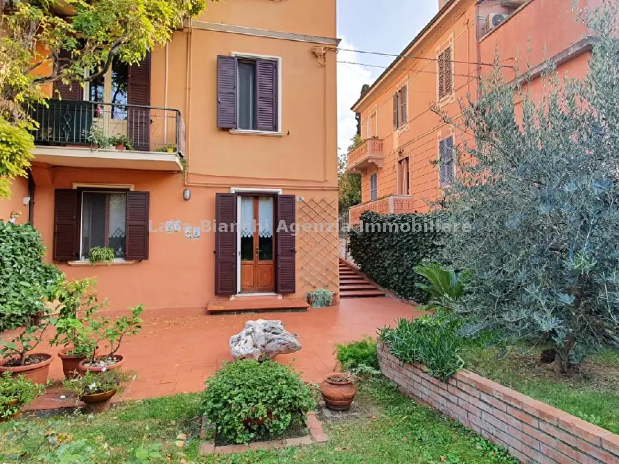 Immagine 25 di Appartamento in vendita  in VIALE CESARE BATTISTI, 12 a Pesaro