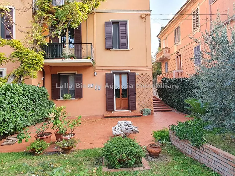 Immagine 26 di Appartamento in vendita  in VIALE CESARE BATTISTI, 12 a Pesaro