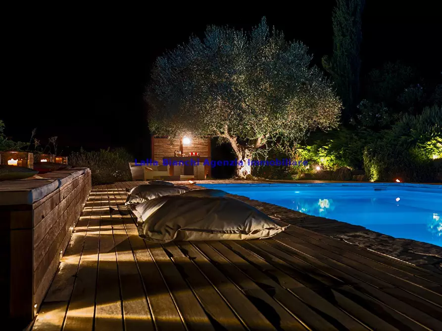 Immagine 30 di Villa in vendita  in STRADA DI FONTE MAIANO a Pesaro