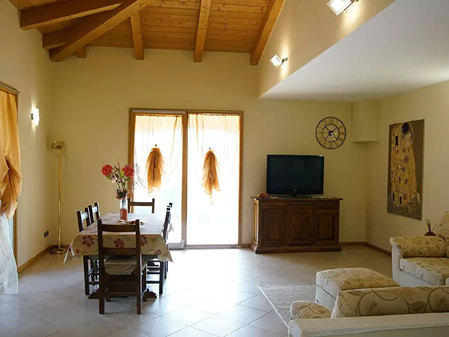 Immagine 7 di Villa in vendita  in VIA CA BACCHINO a San Clemente