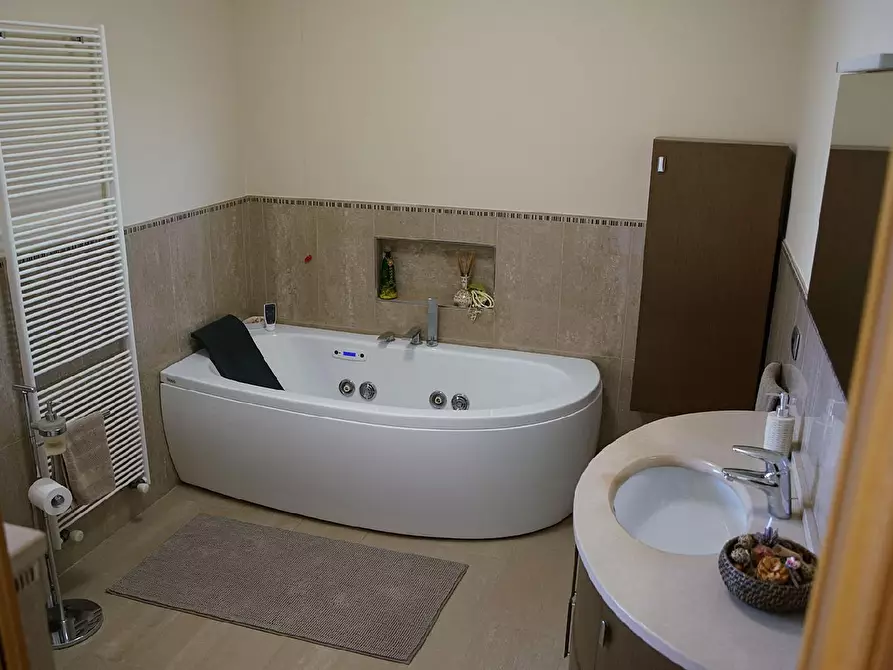 Immagine 12 di Villa in vendita  in VIA CA BACCHINO a San Clemente