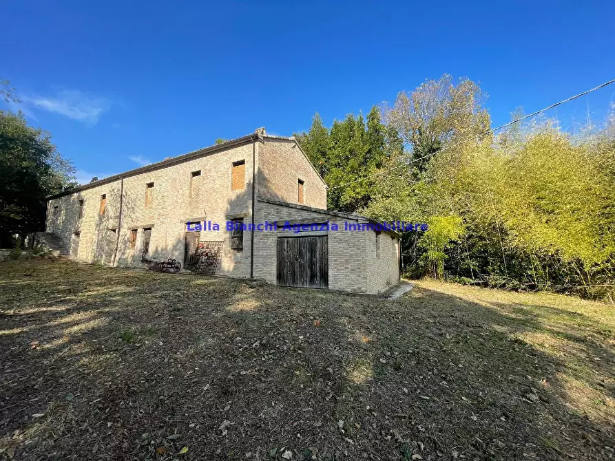 Immagine 12 di Rustico / casale in vendita  in STRADA FERRIERA  a Pesaro