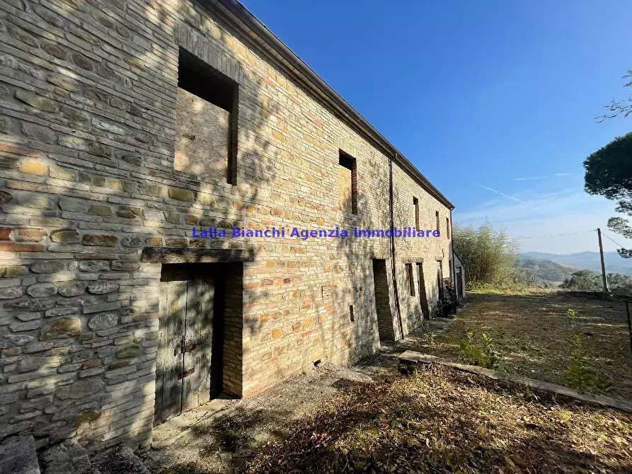 Immagine 19 di Rustico / casale in vendita  in STRADA FERRIERA  a Pesaro