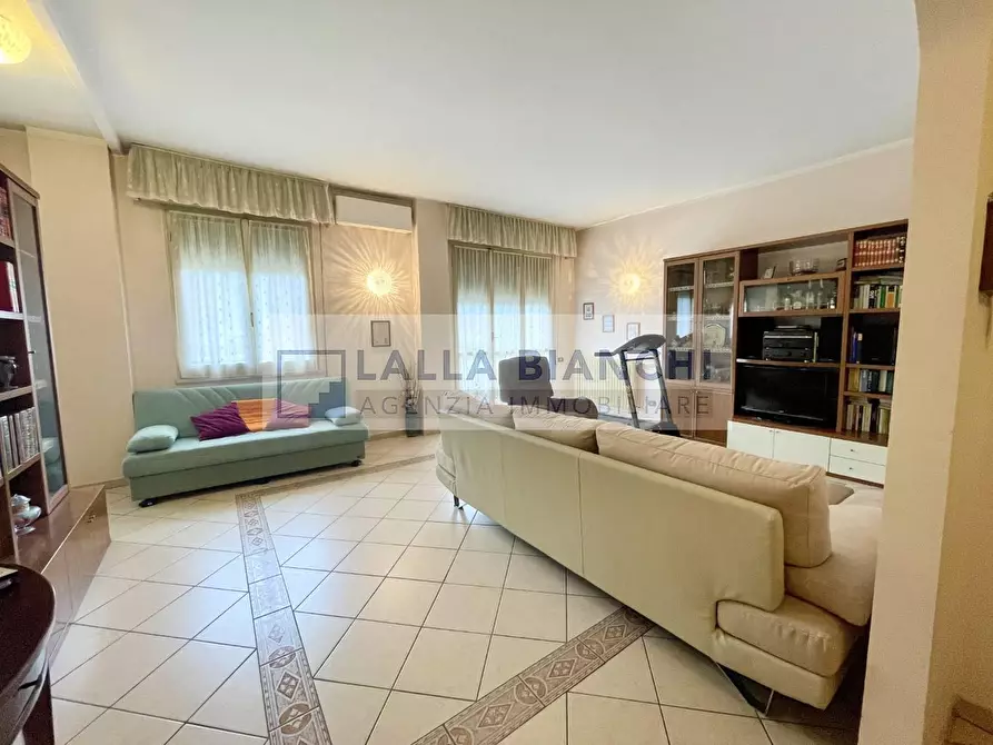 Immagine 1 di Appartamento in vendita  in VIA GIASONE DEL MAINO a Pesaro