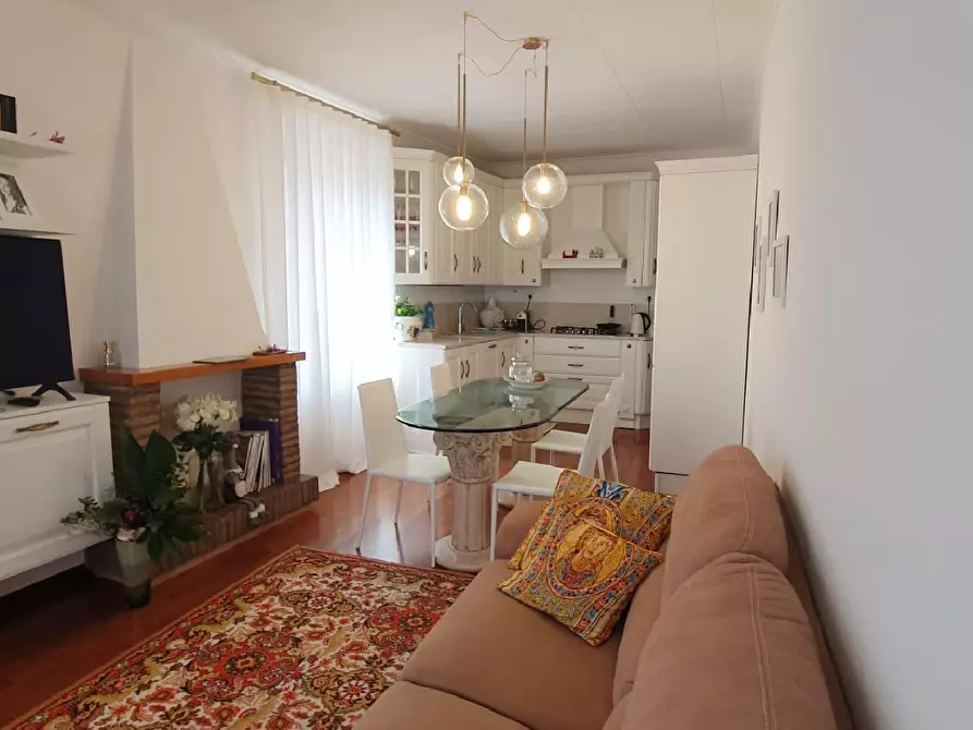 Immagine 1 di Appartamento in vendita  in VIA DEL FALLO a Pesaro