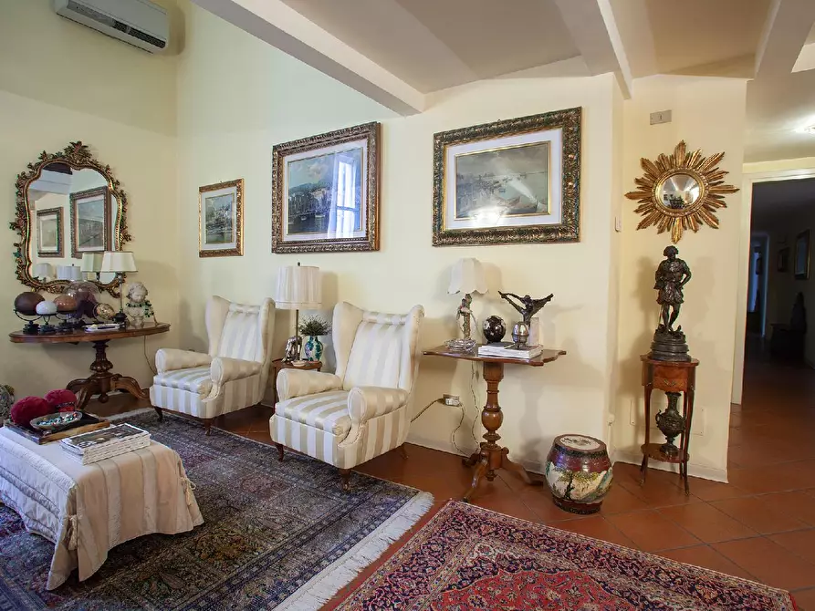 Immagine 1 di Appartamento in vendita  in VIA PASSERI a Pesaro