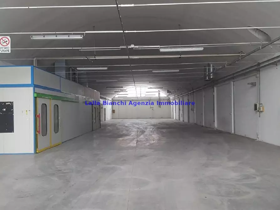 Immagine 1 di Capannone industriale in affitto  in VIA SAN MARINO a Pesaro