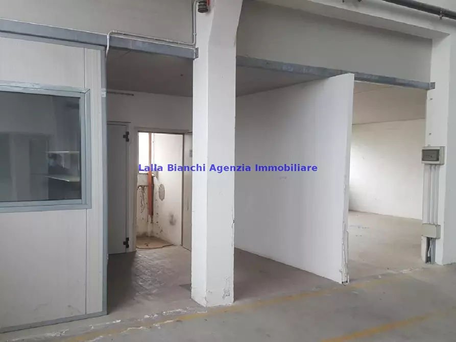 Immagine 3 di Capannone industriale in affitto  in VIA SAN MARINO a Pesaro