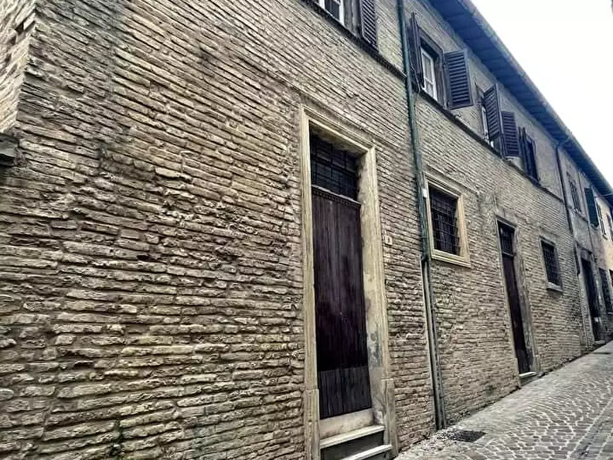 Immagine 2 di Appartamento in vendita  in VIA ANNUNZIATA a Pesaro
