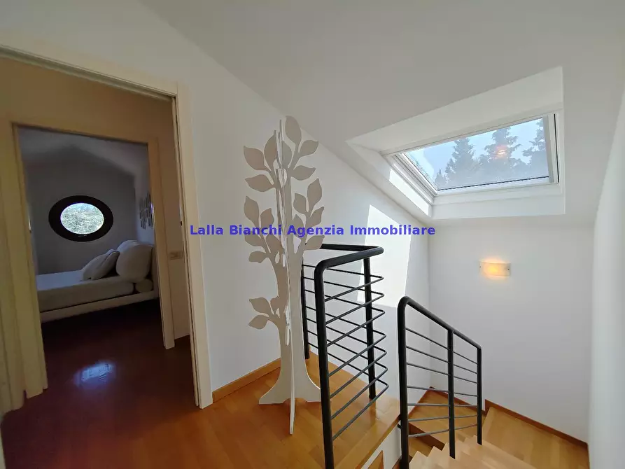 Immagine 58 di Villa in vendita  in STRADA MADONNA DEI MAZZA a Pesaro