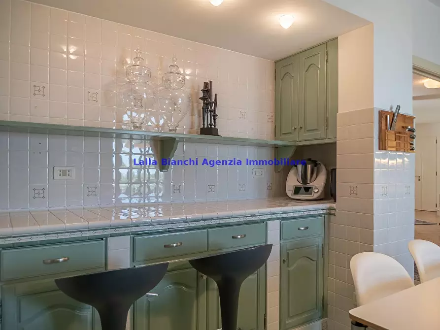 Immagine 62 di Villa in vendita  in STRADA MADONNA DEI MAZZA a Pesaro