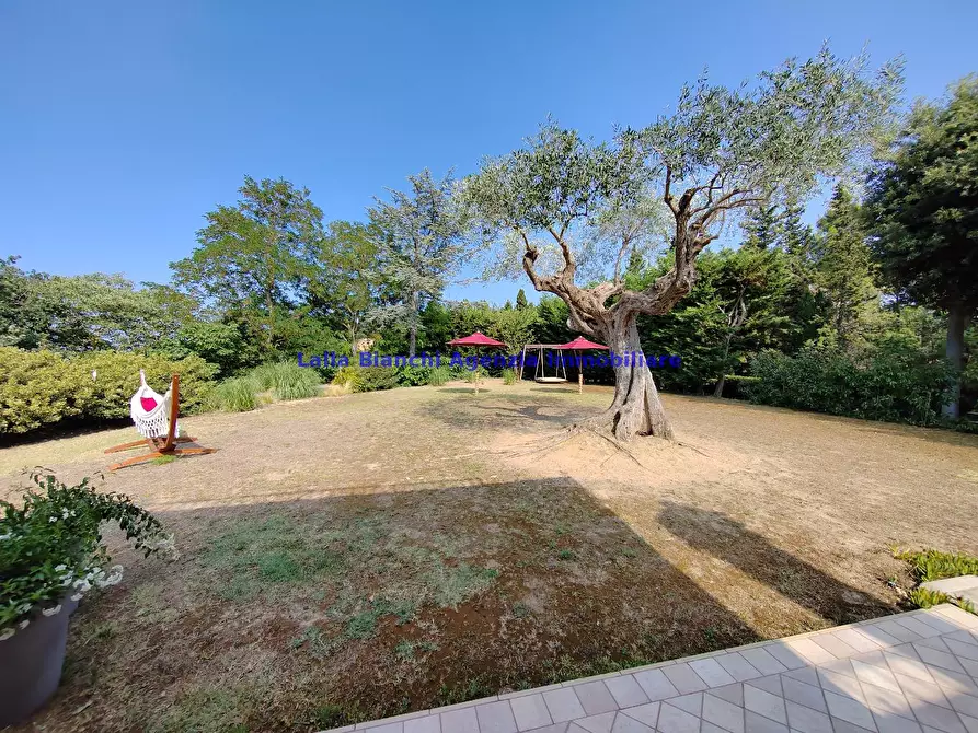 Immagine 86 di Villa in vendita  in STRADA MADONNA DEI MAZZA a Pesaro