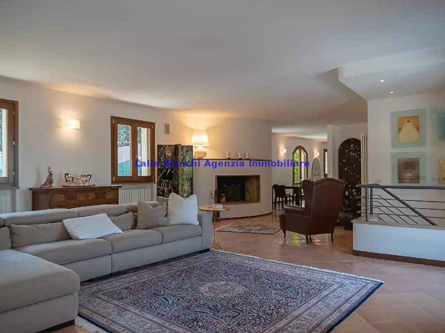 Immagine 154 di Villa in vendita  in STRADA MADONNA DEI MAZZA a Pesaro