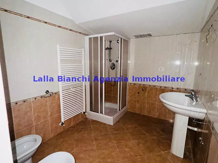 Immagine 2 di Appartamento in vendita  in VIA MONTI 31 a Pesaro