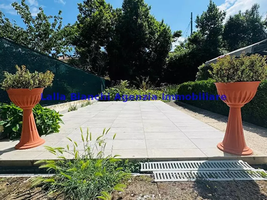 Immagine 7 di Appartamento in vendita  in VIA MONTI 31 a Pesaro