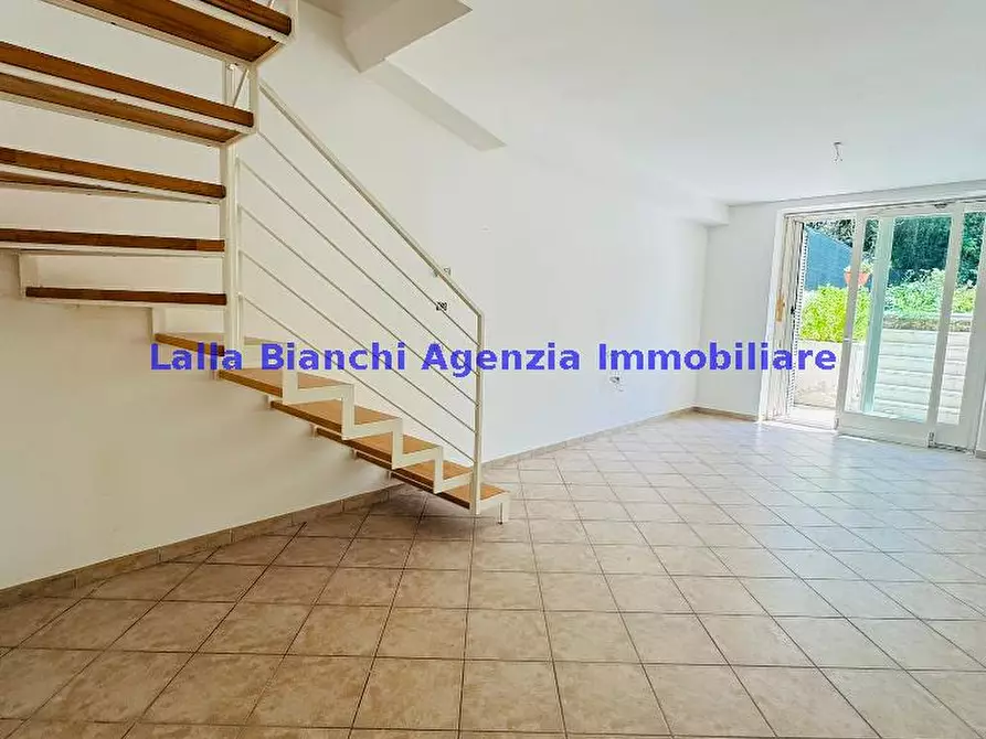 Immagine 14 di Appartamento in vendita  in VIA MONTI 31 a Pesaro