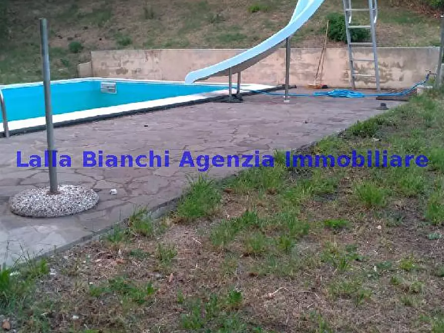 Immagine 5 di Appartamento in vendita  in LOCALITA' RONCOSAMBACCIO  a Fano