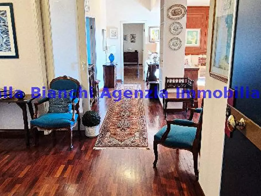 Immagine 2 di Appartamento in vendita  in VIALE GIULIANO VANZOLINI a Pesaro