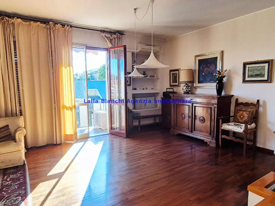 Immagine 24 di Appartamento in vendita  in VIALE GIULIANO VANZOLINI a Pesaro