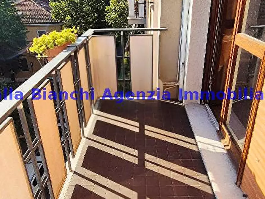 Immagine 26 di Appartamento in vendita  in VIALE GIULIANO VANZOLINI a Pesaro