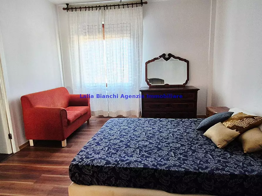 Immagine 50 di Appartamento in vendita  in VIALE GIULIANO VANZOLINI a Pesaro