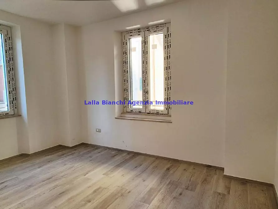 Immagine 13 di Appartamento in affitto  in VIA BRANCA a Pesaro
