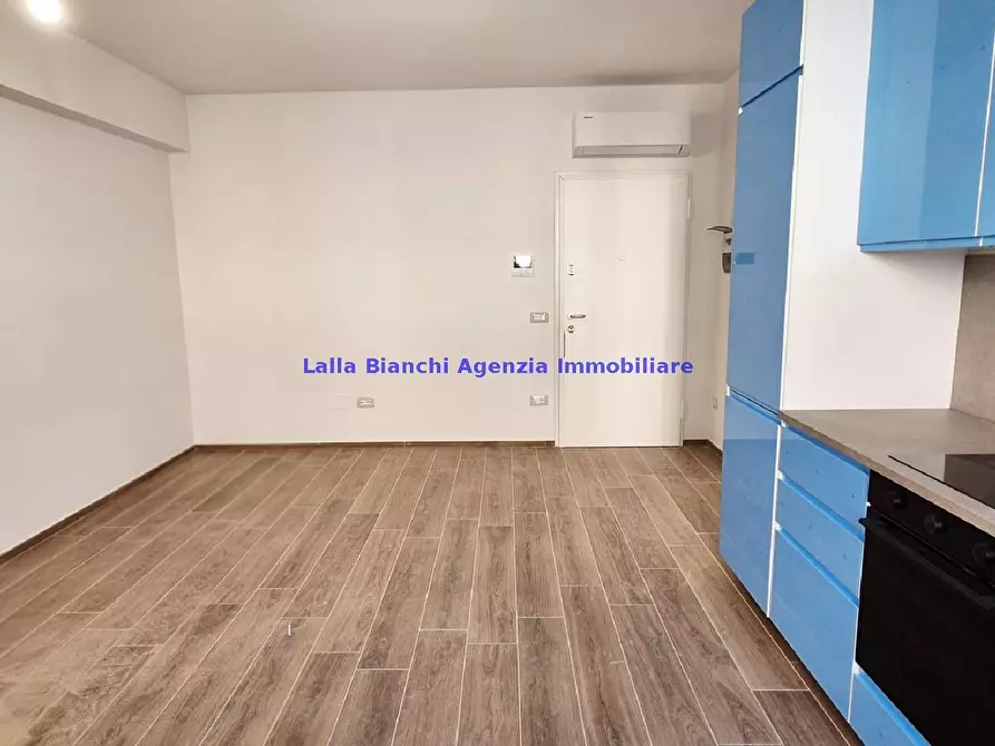 Immagine 15 di Appartamento in affitto  in VIA BRANCA a Pesaro