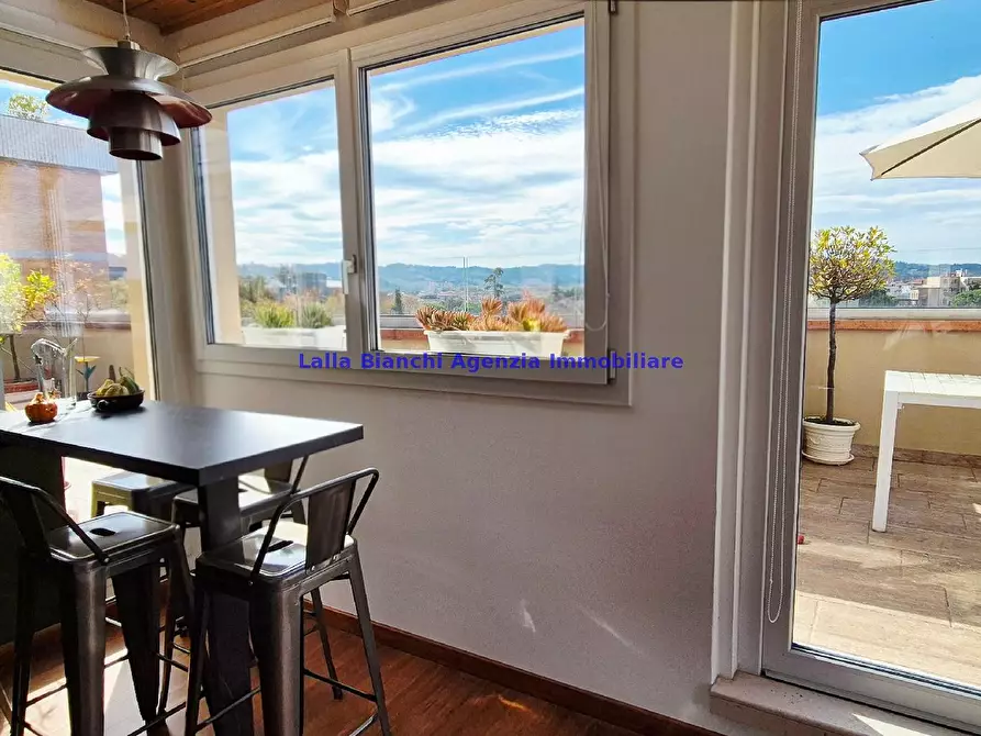 Immagine 19 di Attico in vendita  in VIA GRAMSCI a Pesaro