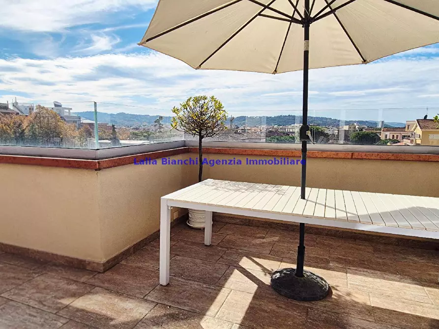 Immagine 21 di Attico in vendita  in VIA GRAMSCI a Pesaro