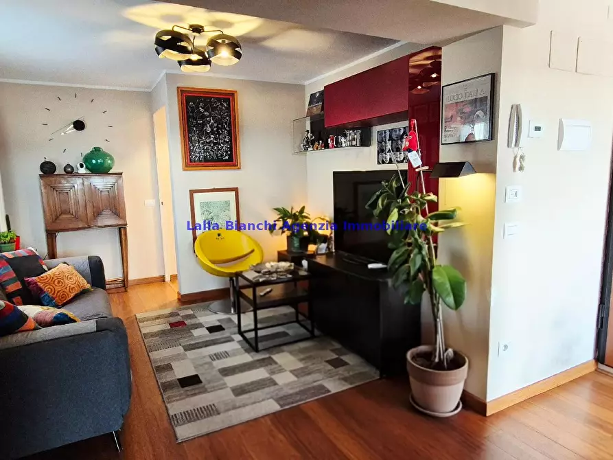 Immagine 24 di Attico in vendita  in VIA GRAMSCI a Pesaro