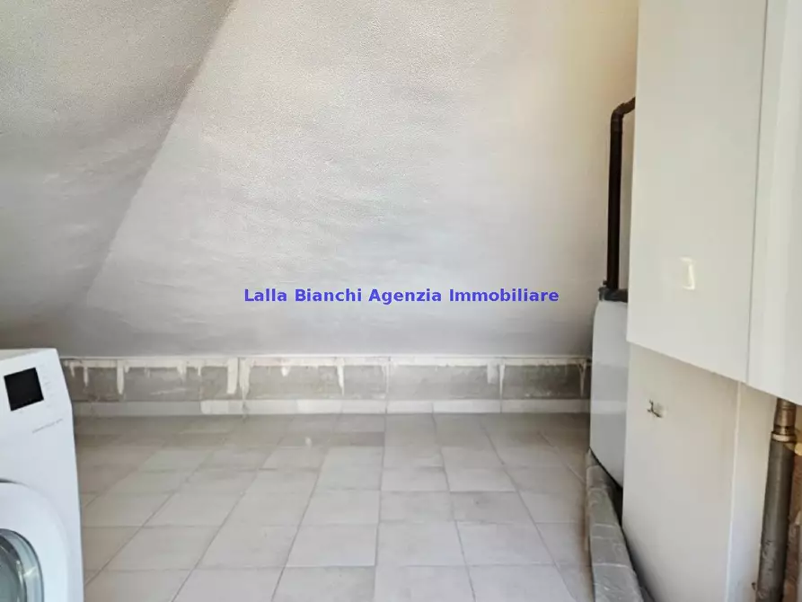 Immagine 38 di Attico in vendita  in VIA GRAMSCI a Pesaro