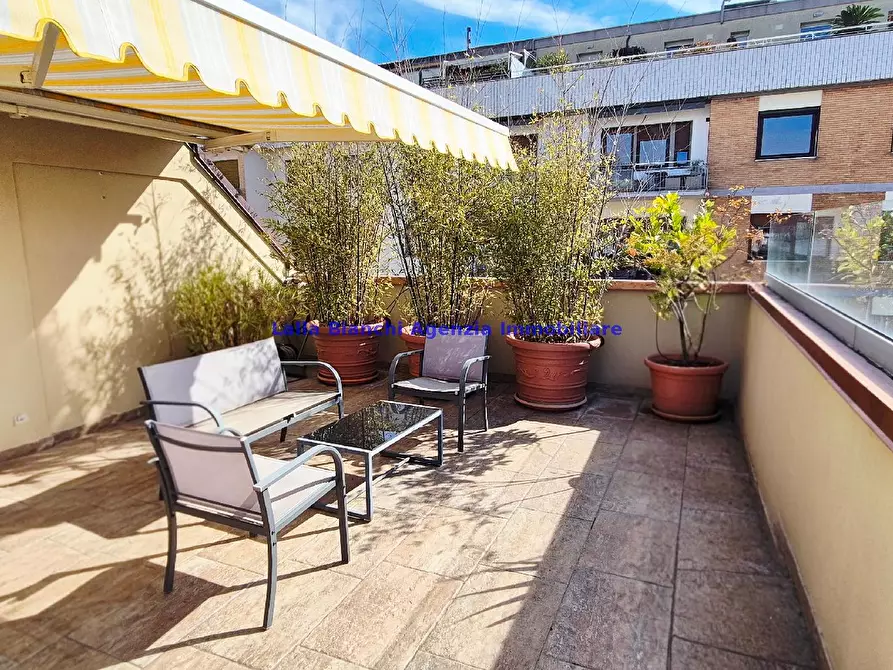 Immagine 41 di Attico in vendita  in VIA GRAMSCI a Pesaro