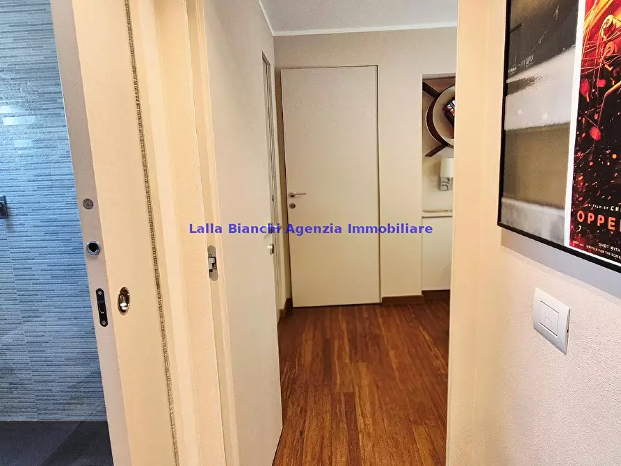 Immagine 49 di Attico in vendita  in VIA GRAMSCI a Pesaro