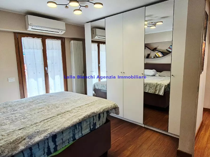 Immagine 53 di Attico in vendita  in VIA GRAMSCI a Pesaro