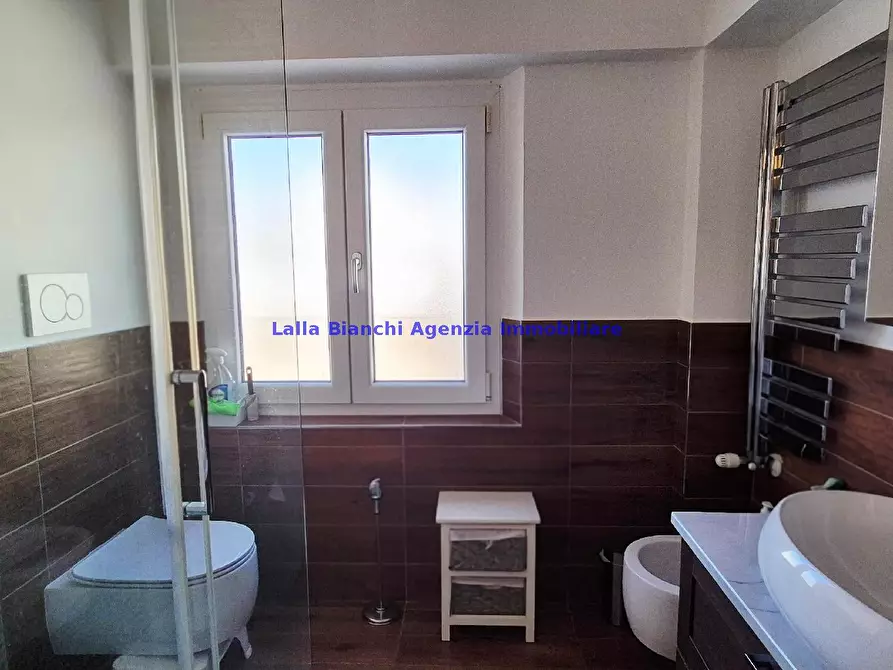 Immagine 54 di Attico in vendita  in VIA GRAMSCI a Pesaro