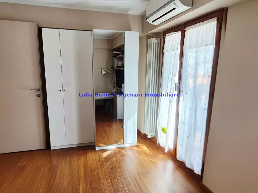 Immagine 65 di Attico in vendita  in VIA GRAMSCI a Pesaro