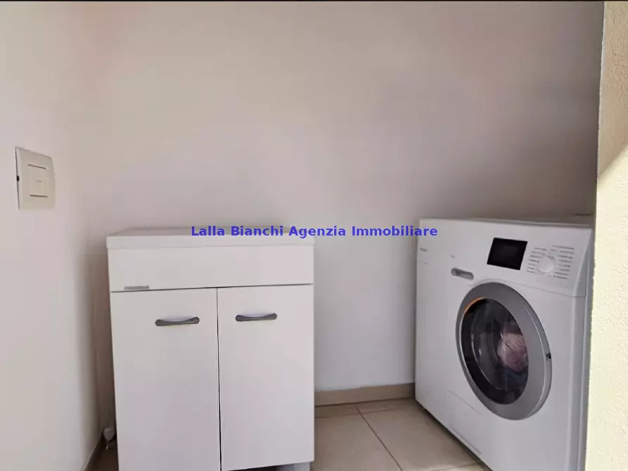 Immagine 77 di Attico in vendita  in VIA GRAMSCI a Pesaro