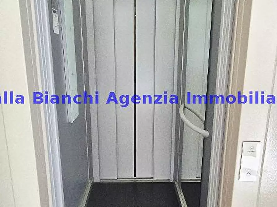 Immagine 81 di Attico in vendita  in VIA GRAMSCI a Pesaro