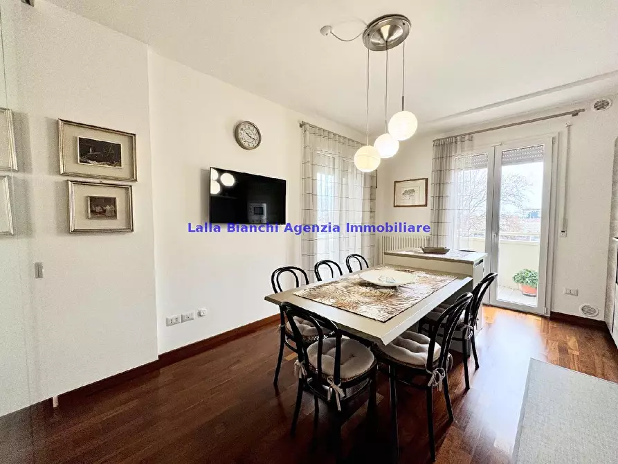 Immagine 7 di Appartamento in vendita  in VIA LUNGOFOGLIA DELLE NAZIONI a Pesaro