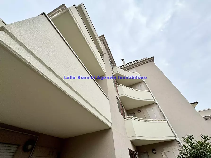 Immagine 23 di Appartamento in vendita  in VIA LUNGOFOGLIA DELLE NAZIONI a Pesaro