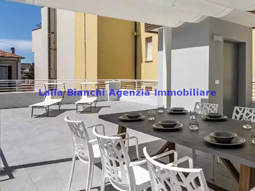 Immagine 27 di Appartamento in affitto  in VIA VIRGILIO a Pesaro