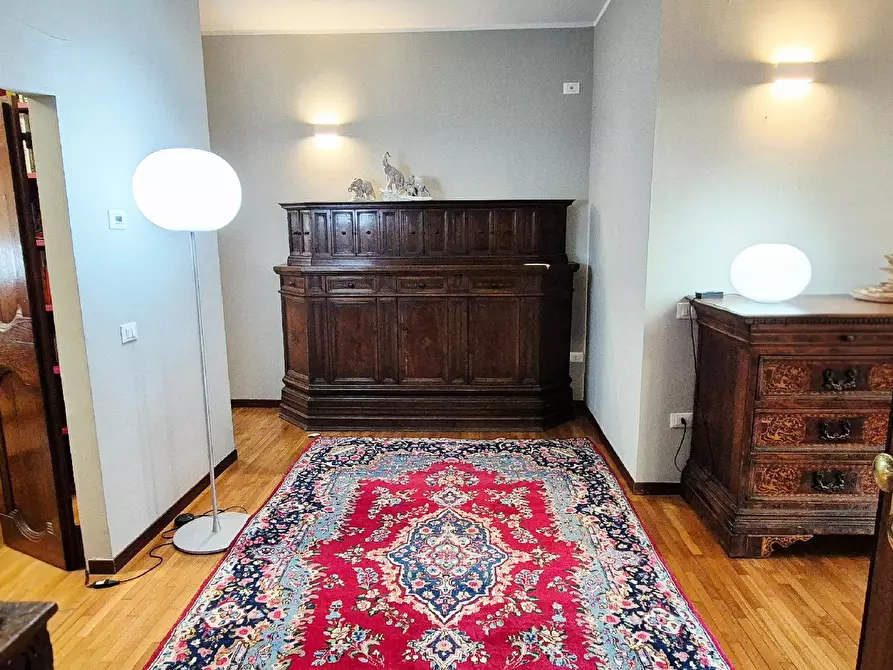 Immagine 2 di Appartamento in vendita  in VIALE GIULIANO VANZOLINI a Pesaro