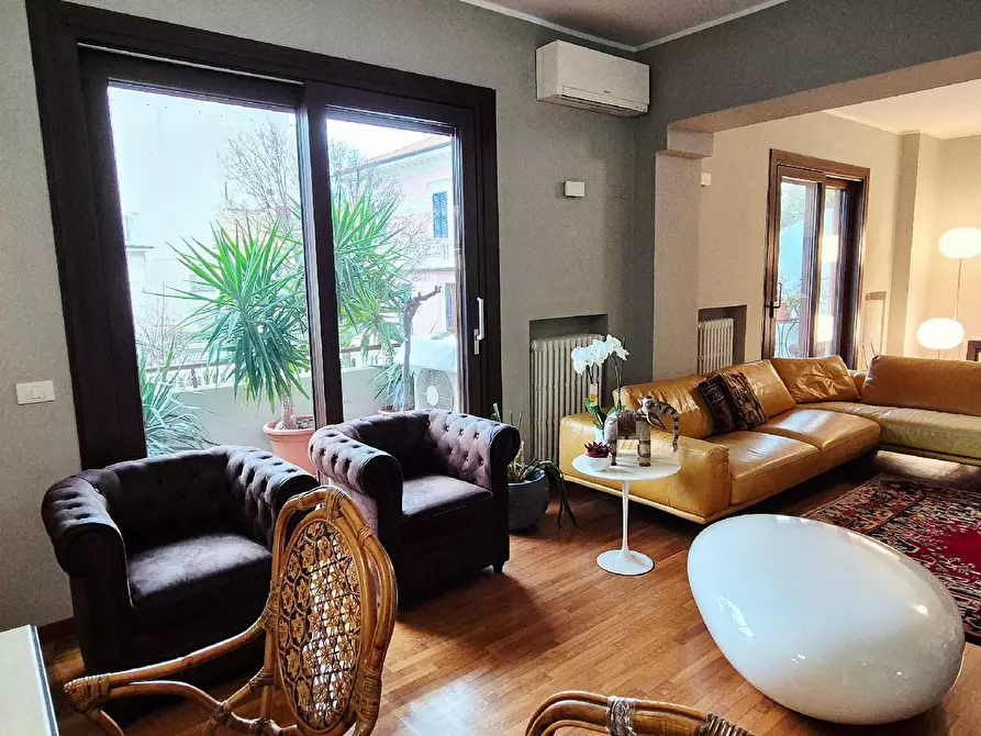 Immagine 7 di Appartamento in vendita  in VIALE GIULIANO VANZOLINI a Pesaro