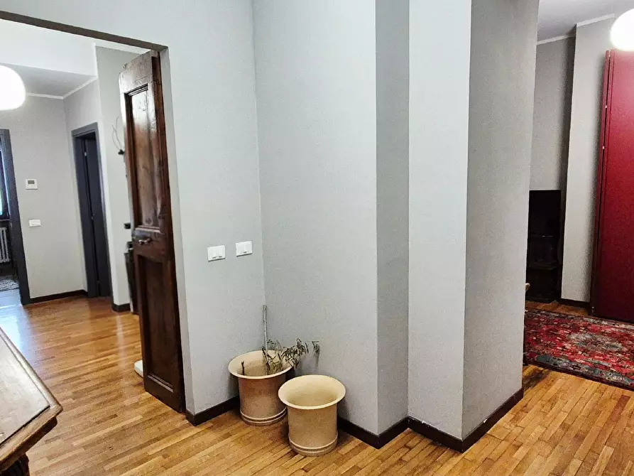 Immagine 45 di Appartamento in vendita  in VIALE GIULIANO VANZOLINI a Pesaro